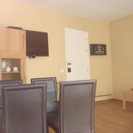 Apartamentos Sol Y Playa Torremolinos Oda fotoğraf